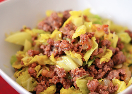 яхния със зеле и кайма