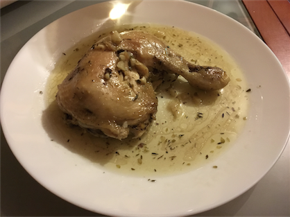 бутчета с чесън на тенджера